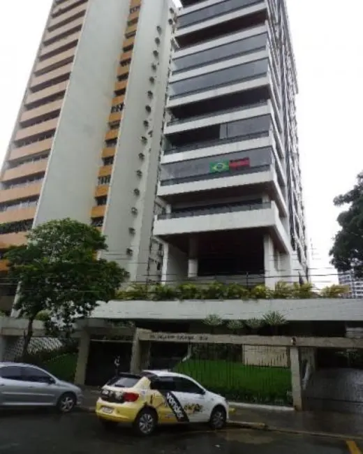 Foto 1 de Apartamento com 4 quartos à venda, 240m2 em Derby, Recife - PE