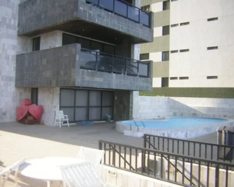 Apartamento com 4 quartos à venda, 390m2 em Piedade, Jaboatao Dos Guararapes - PE - imagem 8 Foto 8 de Apartamento com 4 quartos à venda, 390m2 em Piedade, Jaboatao Dos Guararapes - PE