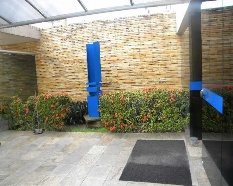 Foto 3 de Apartamento com 2 quartos à venda, 75m2 em Jaqueira, Recife - PE