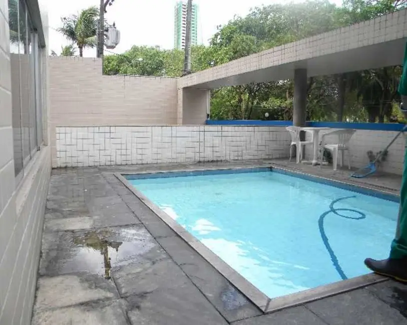 Foto 5 de Apartamento com 2 quartos à venda, 75m2 em Jaqueira, Recife - PE