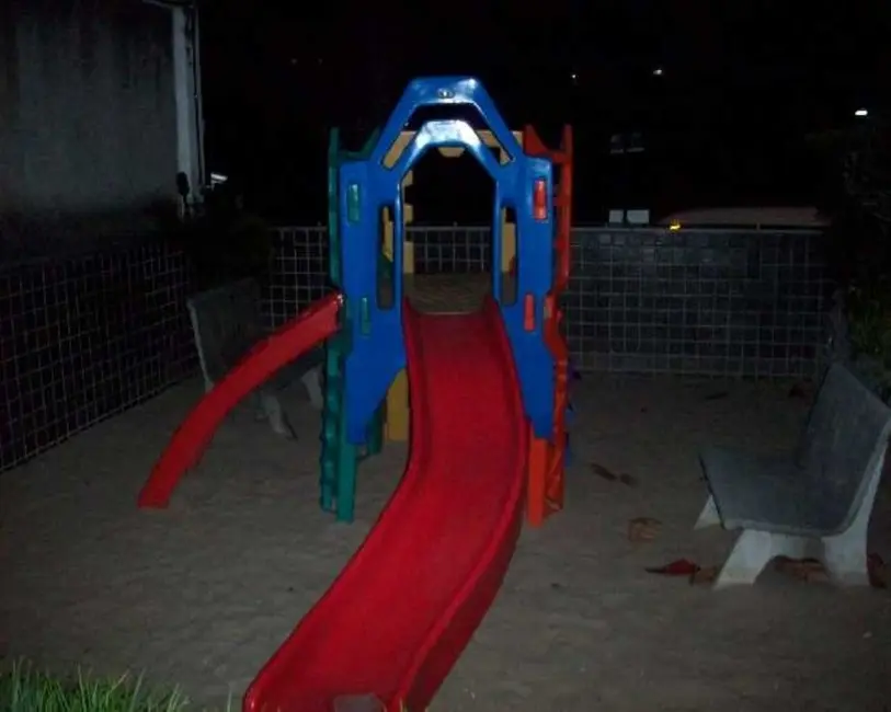 Apartamento com 3 quartos à venda, 143m2 em Madalena, Recife - PE - imagem 4 Foto 4 de Apartamento com 3 quartos à venda, 143m2 em Madalena, Recife - PE