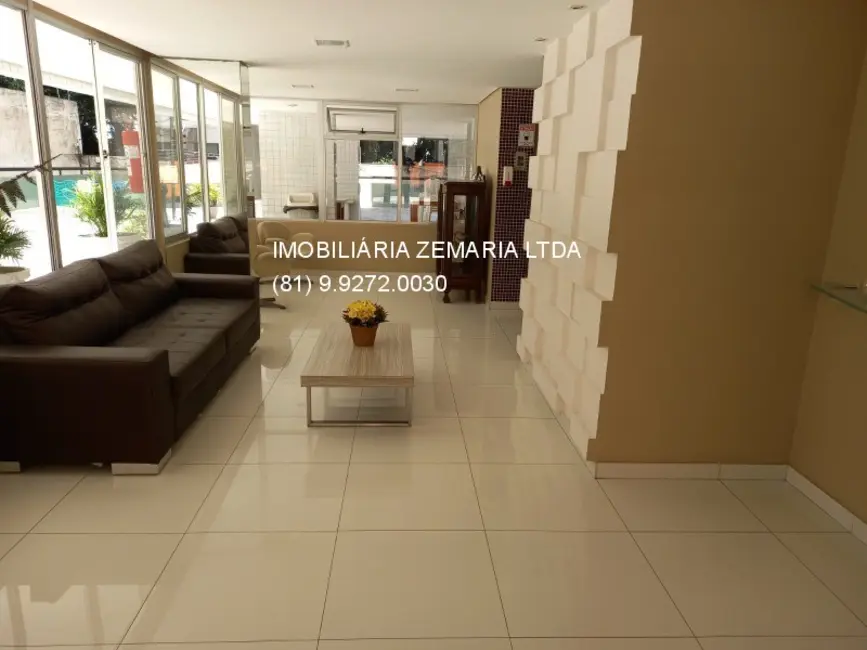 Foto 2 de Apartamento com 2 quartos à venda, 78m2 em Madalena, Recife - PE