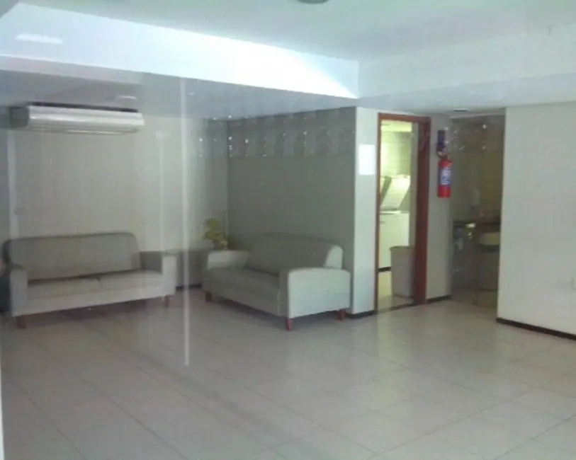 Foto 4 de Apartamento com 3 quartos à venda, 79m2 em Madalena, Recife - PE