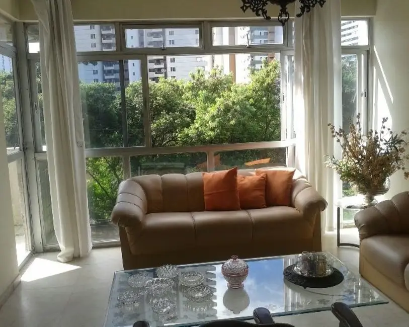 Foto 4 de Apartamento com 4 quartos à venda, 190m2 em Torre, Recife - PE