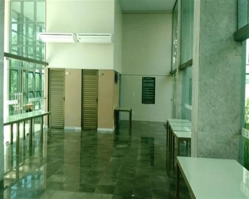 Foto 9 de Apartamento com 4 quartos à venda, 123m2 em Casa Forte, Recife - PE