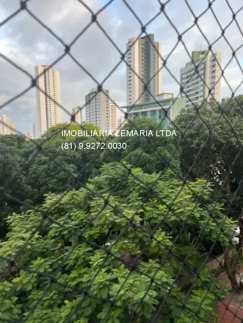 Apartamento com 3 quartos à venda, 138m2 em Casa Forte, Recife - PE - imagem 9 Foto 9 de Apartamento com 3 quartos à venda, 138m2 em Casa Forte, Recife - PE