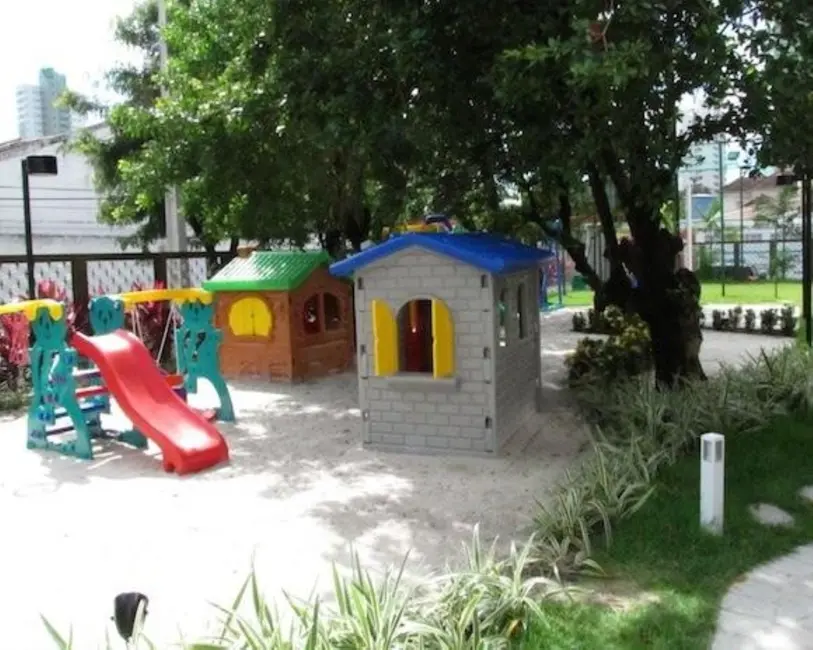 Foto 9 de Apartamento com 2 quartos à venda, 65m2 em Torre, Recife - PE