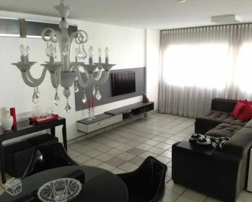 Foto 2 de Apartamento com 4 quartos à venda, 220m2 em Boa Viagem, Recife - PE