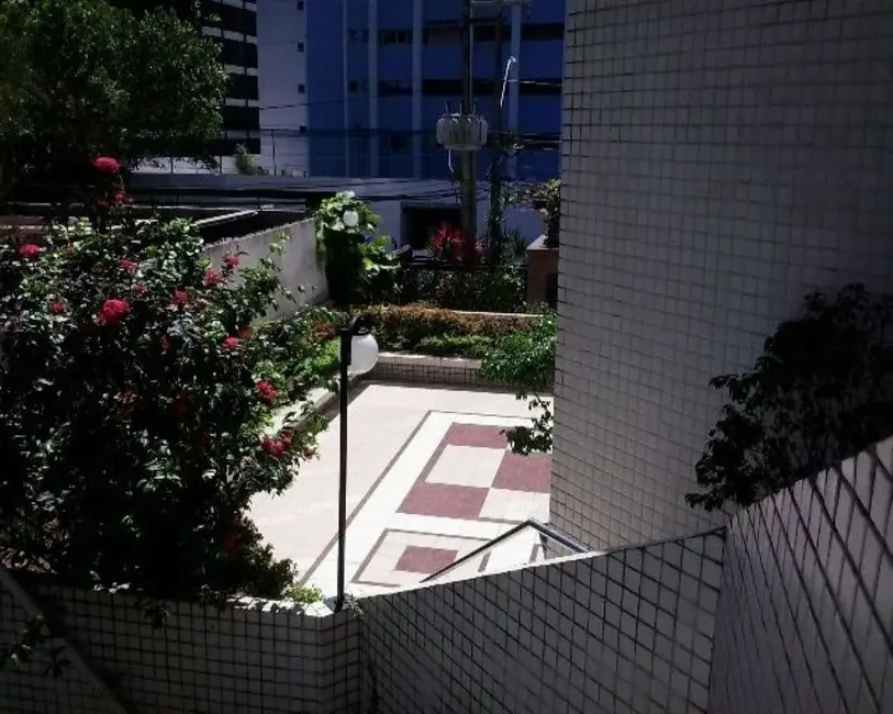 Apartamento com 4 quartos à venda, 220m2 em Boa Viagem, Recife - PE - imagem 8 Foto 8 de Apartamento com 4 quartos à venda, 220m2 em Boa Viagem, Recife - PE