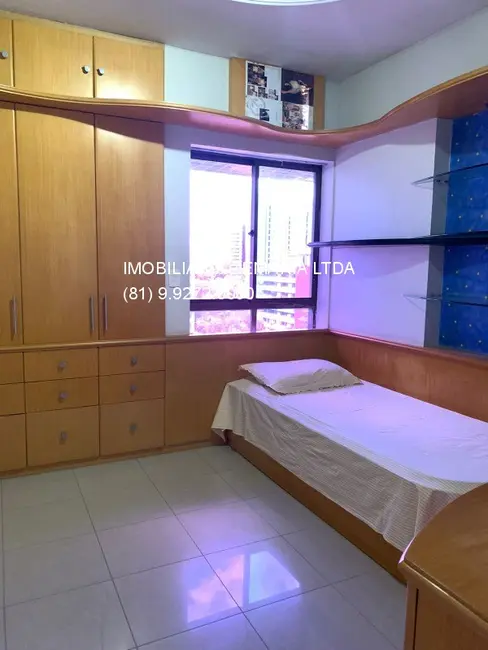 Apartamento com 3 quartos à venda, 125m2 em Casa Forte, Recife - PE - imagem 8 Foto 8 de Apartamento com 3 quartos à venda, 125m2 em Casa Forte, Recife - PE