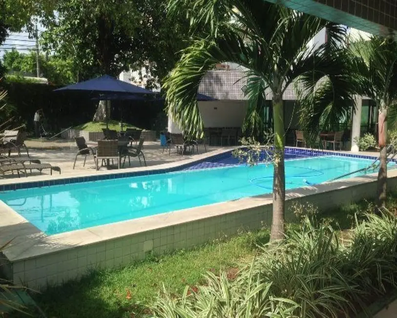 Foto 3 de Apartamento com 3 quartos à venda, 130m2 em Casa Amarela, Recife - PE