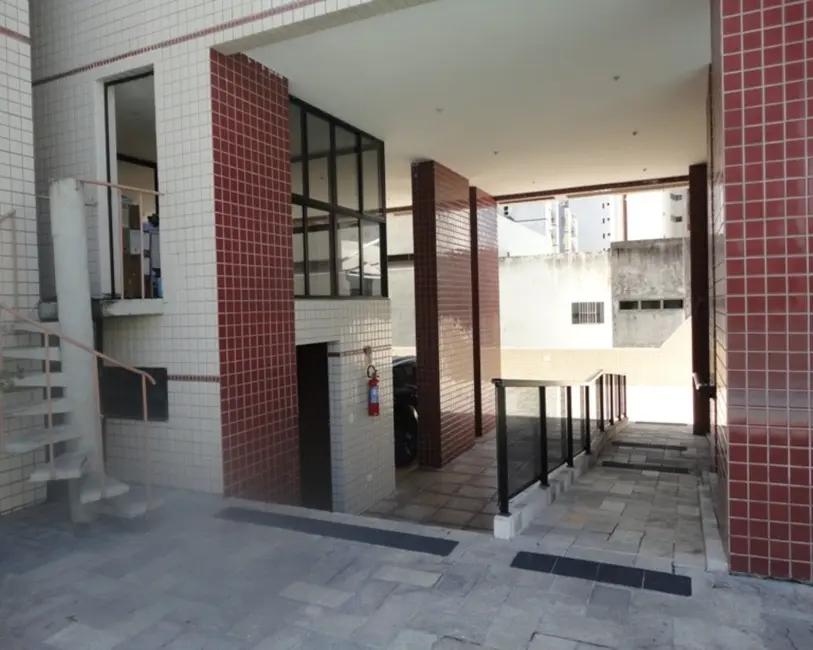 Foto 3 de Apartamento com 4 quartos à venda, 178m2 em Espinheiro, Recife - PE