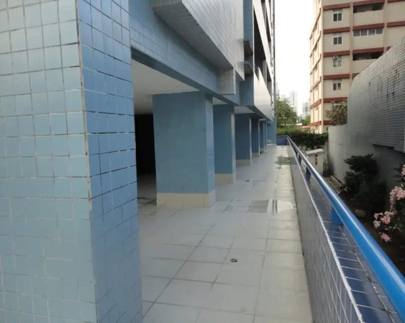 Foto 6 de Apartamento com 3 quartos à venda, 130m2 em Madalena, Recife - PE