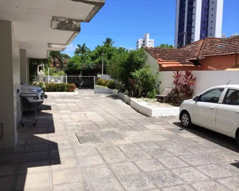 Foto 4 de Apartamento com 3 quartos à venda, 120m2 em Casa Amarela, Recife - PE