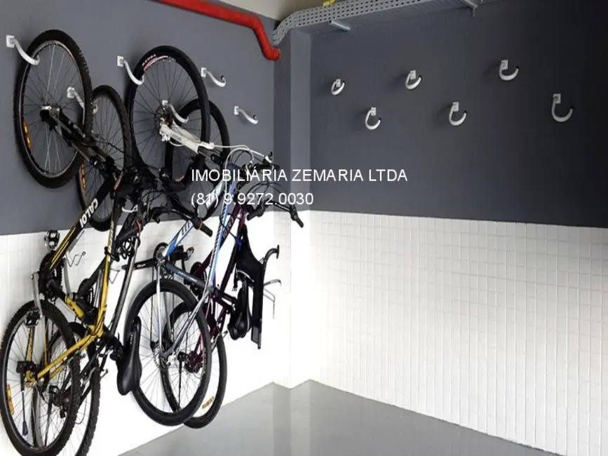 Foto 9 de Apartamento com 4 quartos à venda, 203m2 em Torre, Recife - PE