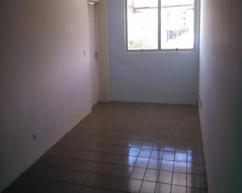 Foto 6 de Apartamento com 2 quartos à venda, 78m2 em Torreão, Recife - PE