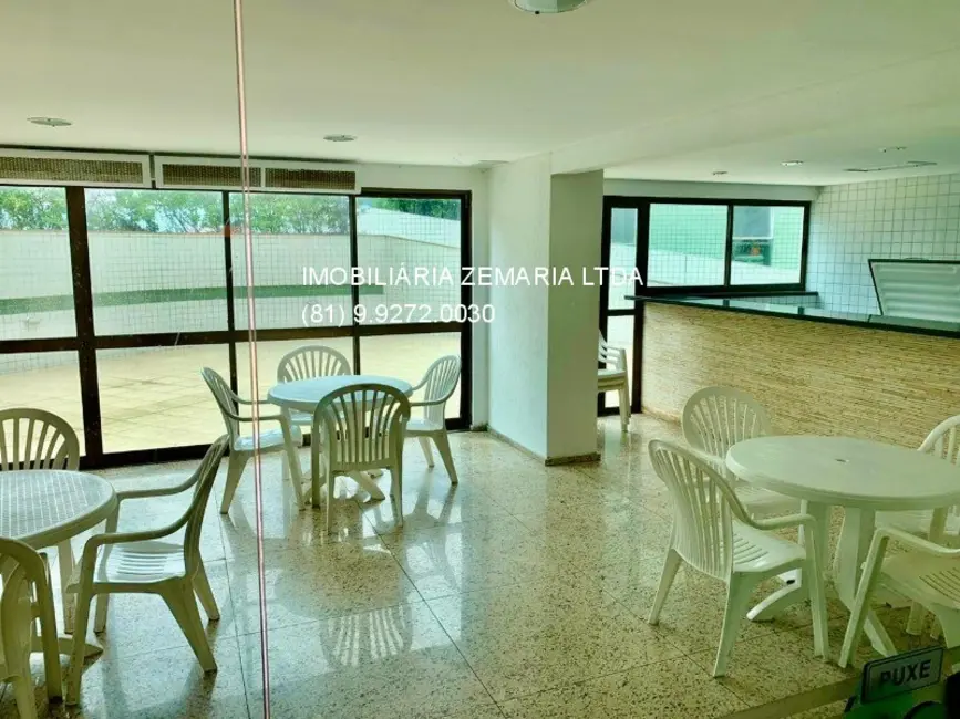 Foto 4 de Apartamento com 3 quartos à venda, 70m2 em Casa Forte, Recife - PE