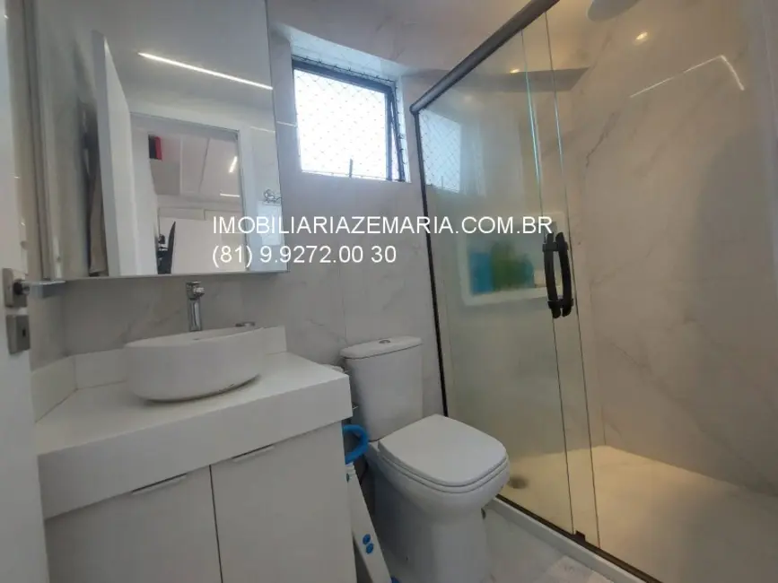Foto 4 de Apartamento com 3 quartos à venda, 70m2 em Casa Forte, Recife - PE