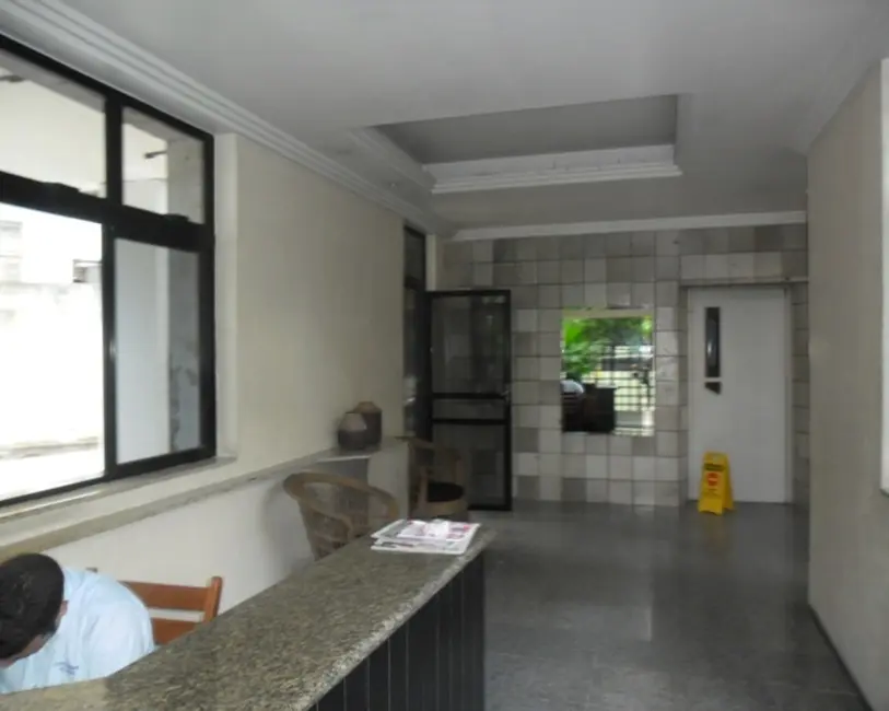 Foto 3 de Apartamento com 3 quartos à venda, 160m2 em Tamarineira, Recife - PE