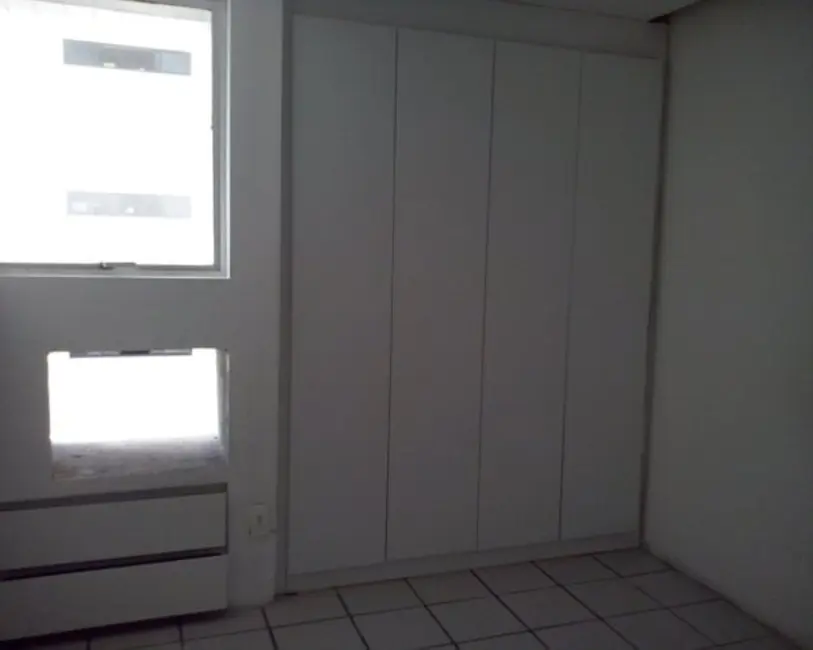 Foto 5 de Apartamento com 2 quartos à venda, 90m2 em Madalena, Recife - PE