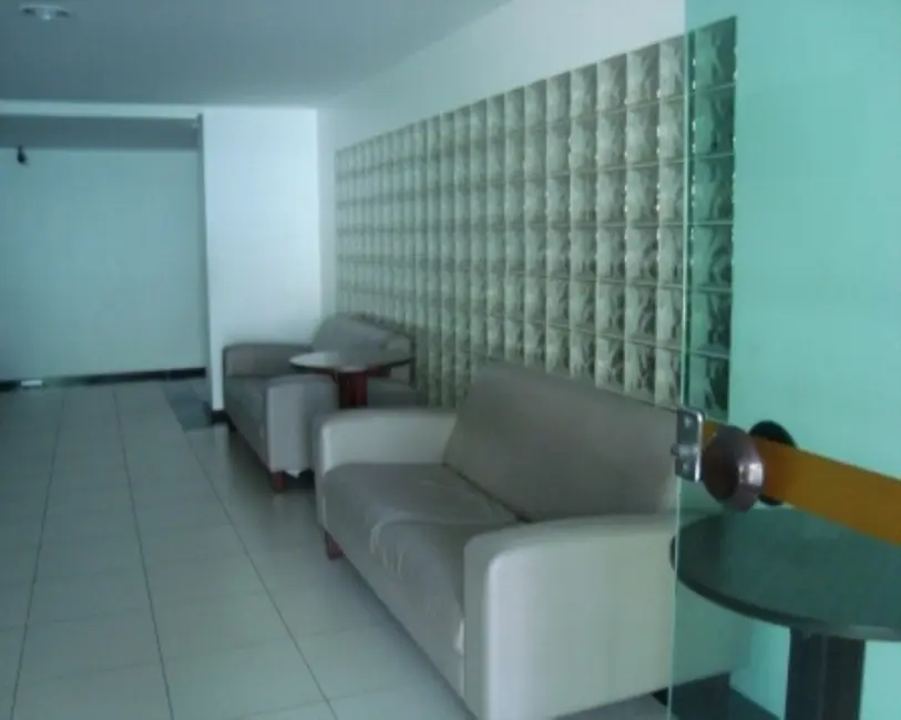 Apartamento com 3 quartos à venda, 79m2 em Madalena, Recife - PE - imagem 7 Foto 7 de Apartamento com 3 quartos à venda, 79m2 em Madalena, Recife - PE