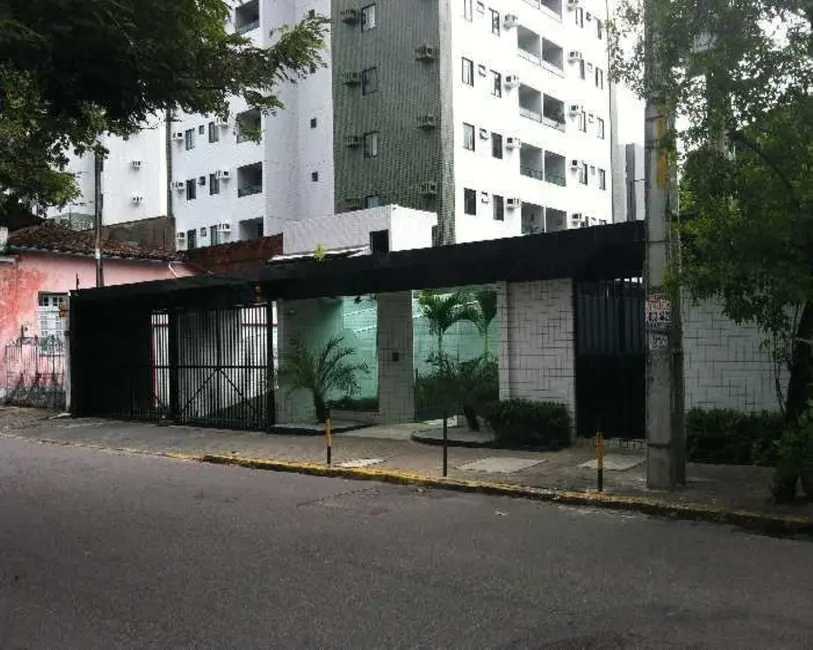 Apartamento com 3 quartos à venda, 79m2 em Madalena, Recife - PE - imagem 2 Foto 2 de Apartamento com 3 quartos à venda, 79m2 em Madalena, Recife - PE