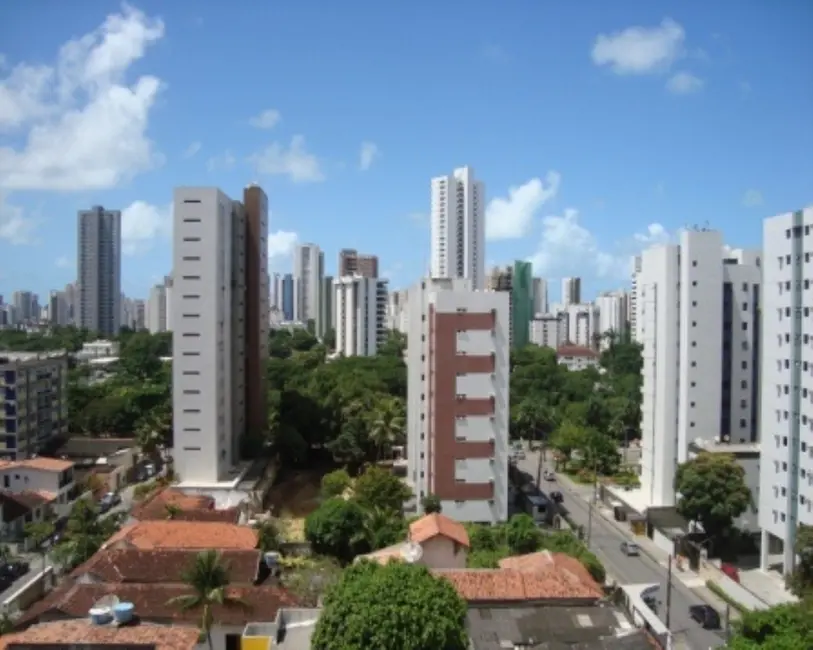 Apartamento com 3 quartos à venda, 79m2 em Madalena, Recife - PE - imagem 8 Foto 8 de Apartamento com 3 quartos à venda, 79m2 em Madalena, Recife - PE