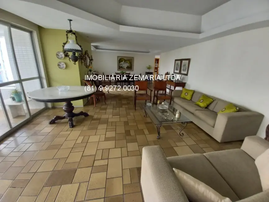 Foto 5 de Apartamento com 4 quartos à venda, 245m2 em Casa Forte, Recife - PE