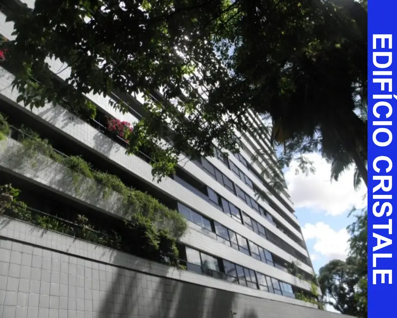 Foto 1 de Apartamento com 4 quartos à venda, 250m2 em Casa Forte, Recife - PE
