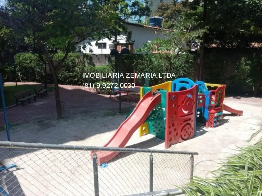 Apartamento com 4 quartos à venda, 135m2 em Recife - PE - imagem 8 Foto 8 de Apartamento com 4 quartos à venda, 135m2 em Recife - PE