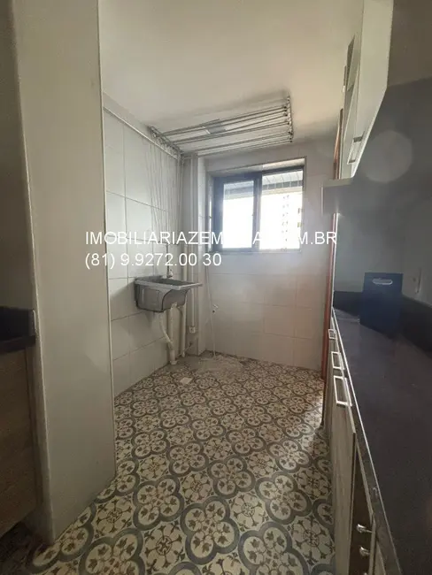 Foto 4 de Apartamento com 3 quartos à venda, 87m2 em Madalena, Recife - PE