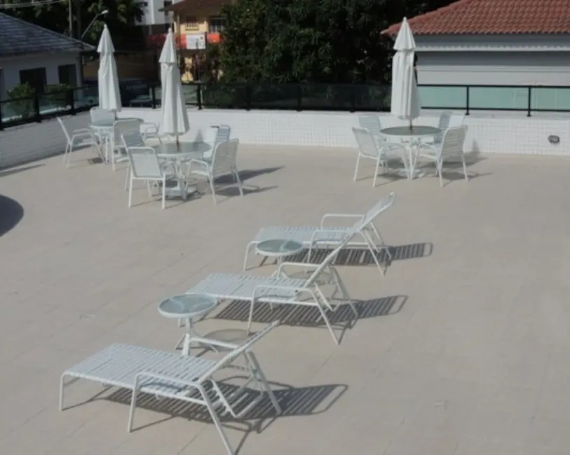 Foto 9 de Apartamento com 4 quartos à venda, 182m2 em Graças, Recife - PE