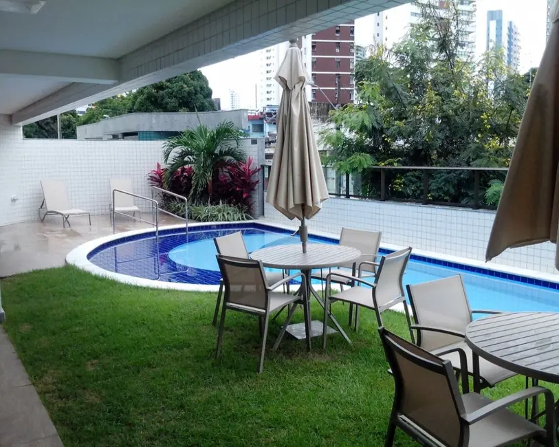 Foto 9 de Apartamento com 3 quartos à venda, 92m2 em Madalena, Recife - PE