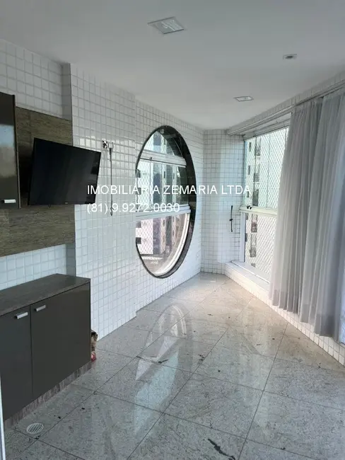 Foto 7 de Apartamento com 4 quartos à venda, 193m2 em Casa Forte, Recife - PE