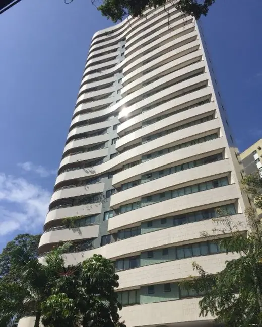 Apartamento com 4 quartos à venda, 215m2 em Casa Forte, Recife - PE - imagem 2 Foto 2 de Apartamento com 4 quartos à venda, 215m2 em Casa Forte, Recife - PE