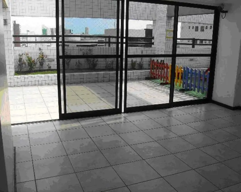 Foto 4 de Apartamento com 2 quartos à venda, 60m2 em Espinheiro, Recife - PE