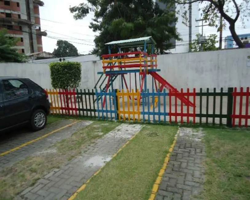 Foto 2 de Apartamento com 3 quartos à venda, 75m2 em Torre, Recife - PE