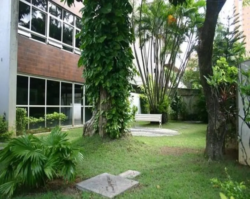 Foto 2 de Apartamento com 4 quartos à venda, 200m2 em Jaqueira, Recife - PE