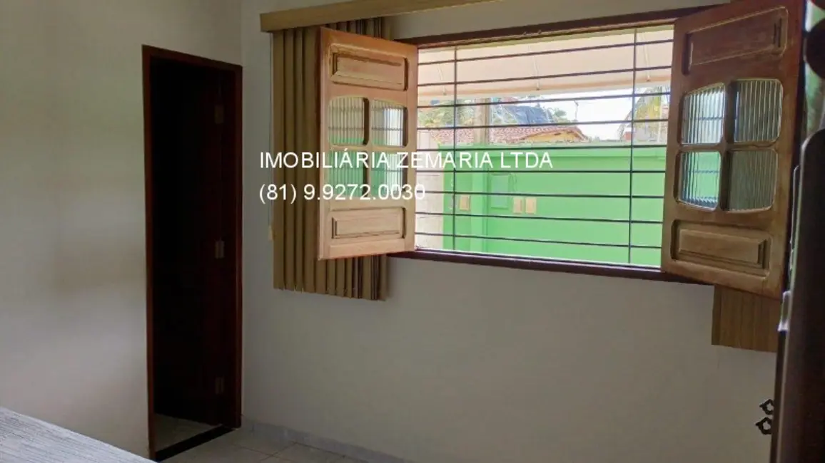 Foto 3 de Casa com 6 quartos à venda, 190m2 em Várzea, Recife - PE