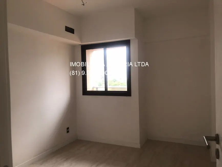Foto 4 de Apartamento com 1 quarto para alugar, 37m2 em Casa Forte, Recife - PE