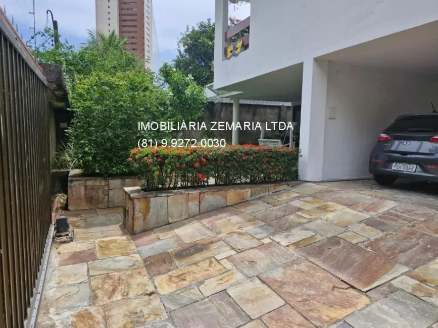 Casa com 3 quartos à venda, 540m2 em Poço, Recife - PE - imagem 3 Foto 3 de Casa com 3 quartos à venda, 540m2 em Poço, Recife - PE