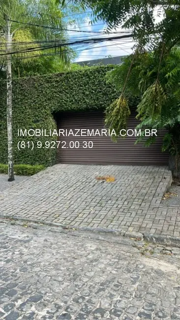 Casa com 3 quartos à venda, 700m2 em Monteiro, Recife - PE - imagem 3 Foto 3 de Casa com 3 quartos à venda, 700m2 em Monteiro, Recife - PE