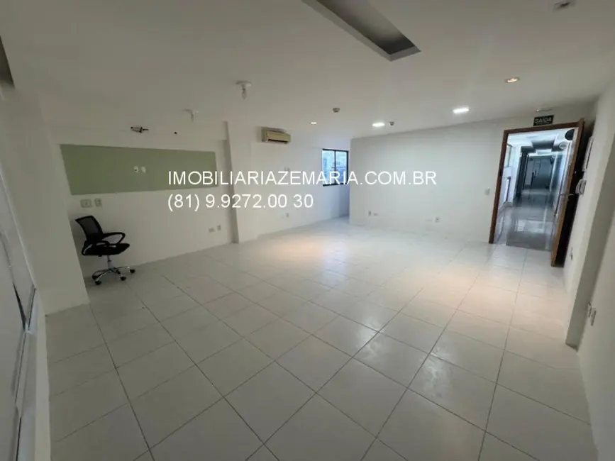 Foto 4 de Sala Comercial para alugar, 105m2 em Ilha do Leite, Recife - PE