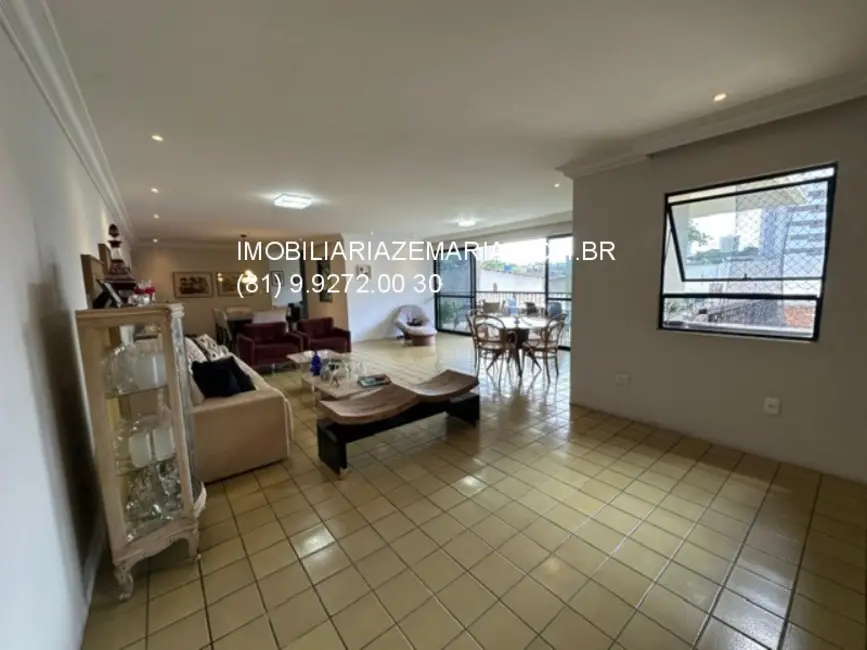 Foto 5 de Apartamento com 4 quartos à venda, 297m2 em Casa Forte, Recife - PE