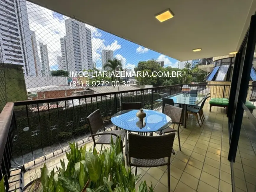 Foto 4 de Apartamento com 4 quartos à venda, 297m2 em Casa Forte, Recife - PE