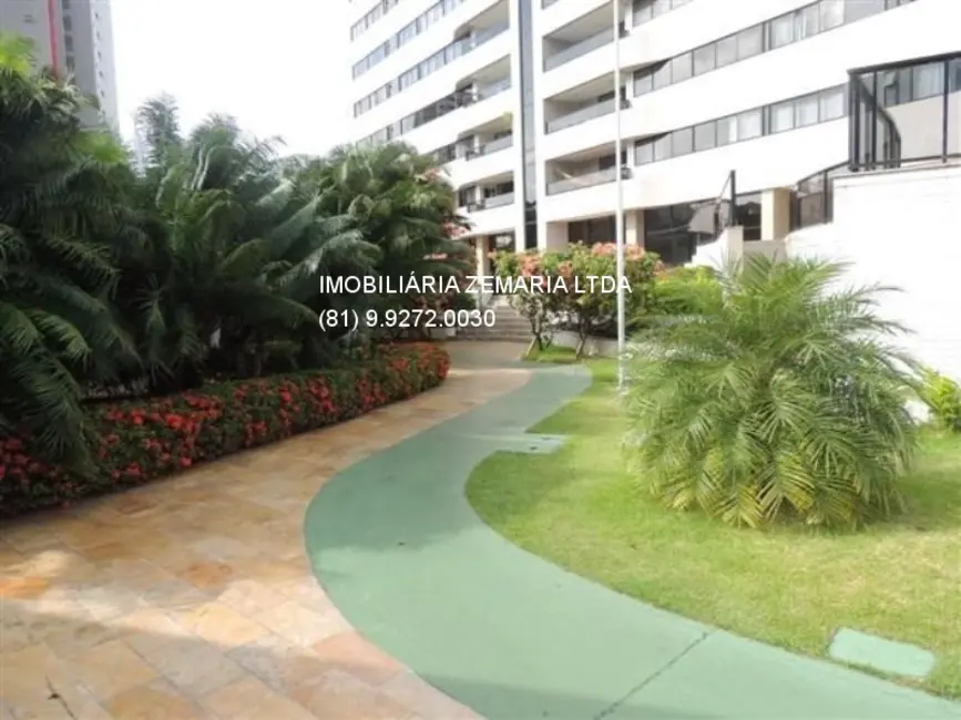 Foto 5 de Apartamento com 4 quartos à venda, 200m2 em Casa Forte, Recife - PE