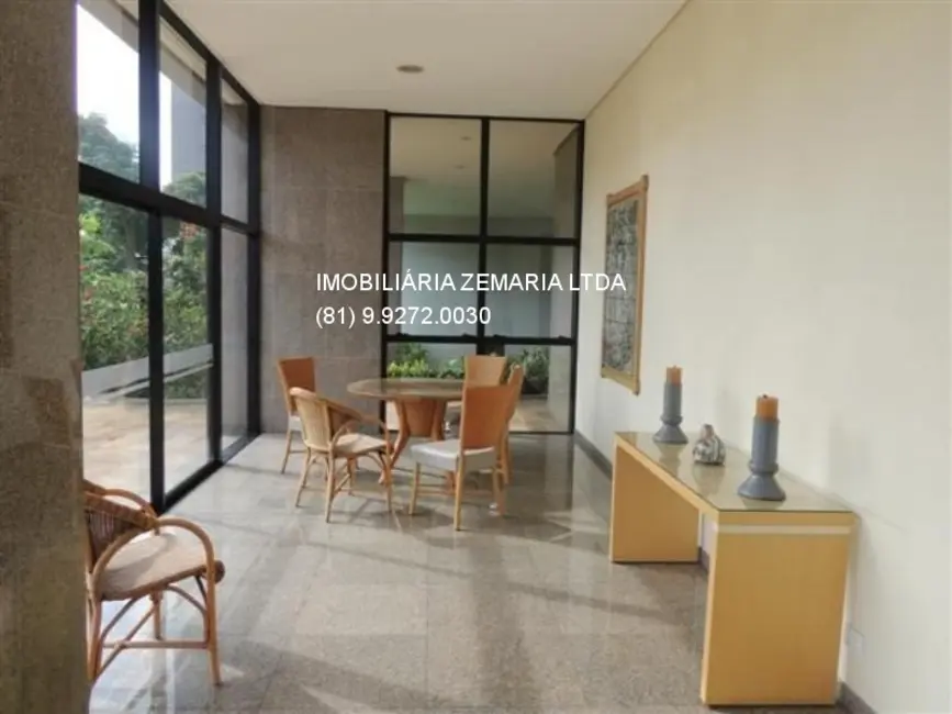 Foto 2 de Apartamento com 4 quartos à venda, 200m2 em Casa Forte, Recife - PE
