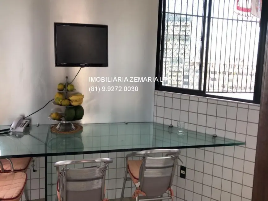 Foto 4 de Apartamento com 5 quartos à venda, 200m2 em Casa Forte, Recife - PE