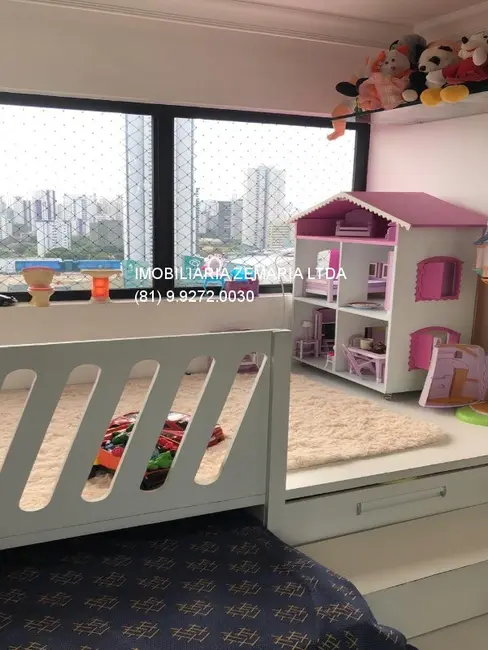 Foto 6 de Apartamento com 5 quartos à venda, 200m2 em Casa Forte, Recife - PE