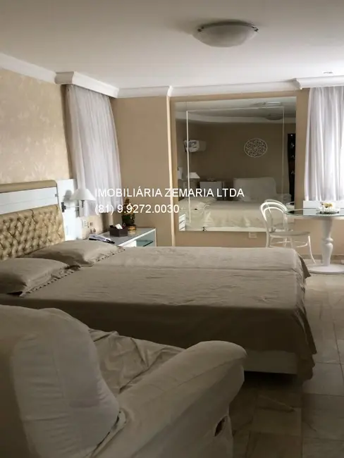 Foto 5 de Apartamento com 5 quartos à venda, 200m2 em Casa Forte, Recife - PE